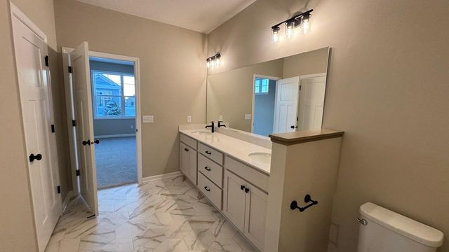 1278 149th Street W, Rosemount, MN 55068