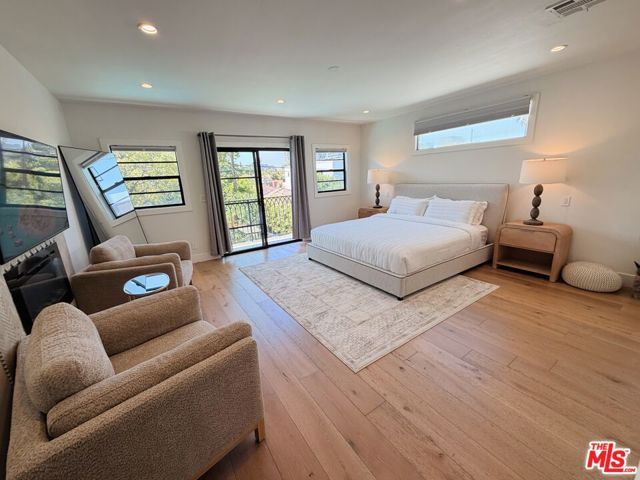 6112 Maryland Drive, Los Angeles, CA 90048
