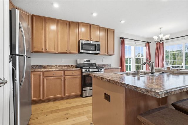 212 Saddle Ridge Dr, North Fayette, PA 15071