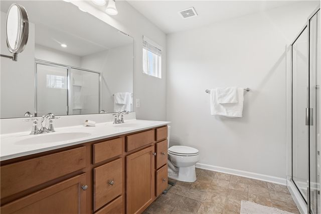 212 Saddle Ridge Dr, North Fayette, PA 15071