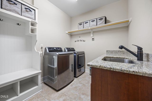 104 Compass Landing, Dunn, NC 28334