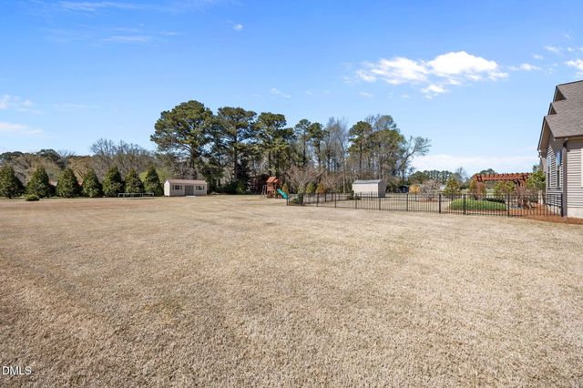 104 Compass Landing, Dunn, NC 28334