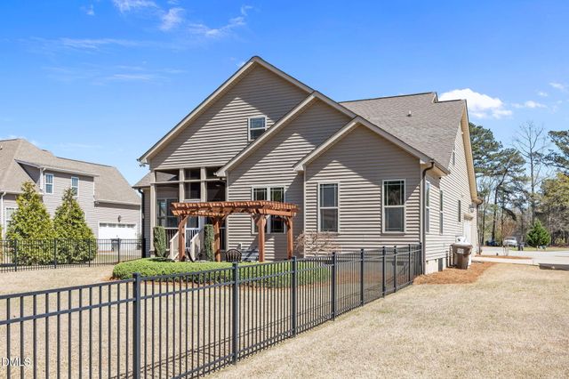 104 Compass Landing, Dunn, NC 28334