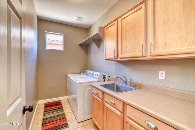 7672 E GLOBEMALLOW Lane, Gold Canyon, AZ 85118