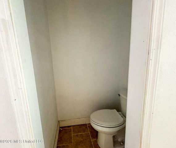814 E Railroad Street, Gulfport, MS 39501