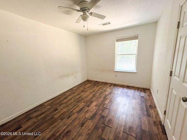 814 E Railroad Street, Gulfport, MS 39501
