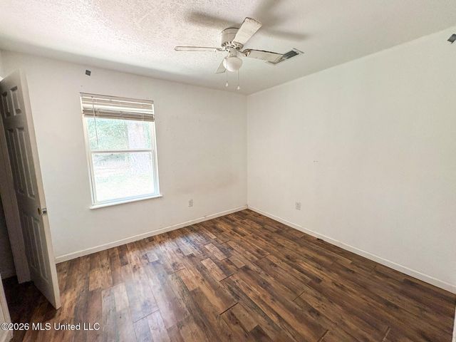 814 E Railroad Street, Gulfport, MS 39501