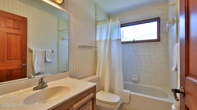 6 Kelly Bea Court, Ponce Inlet, FL 32127