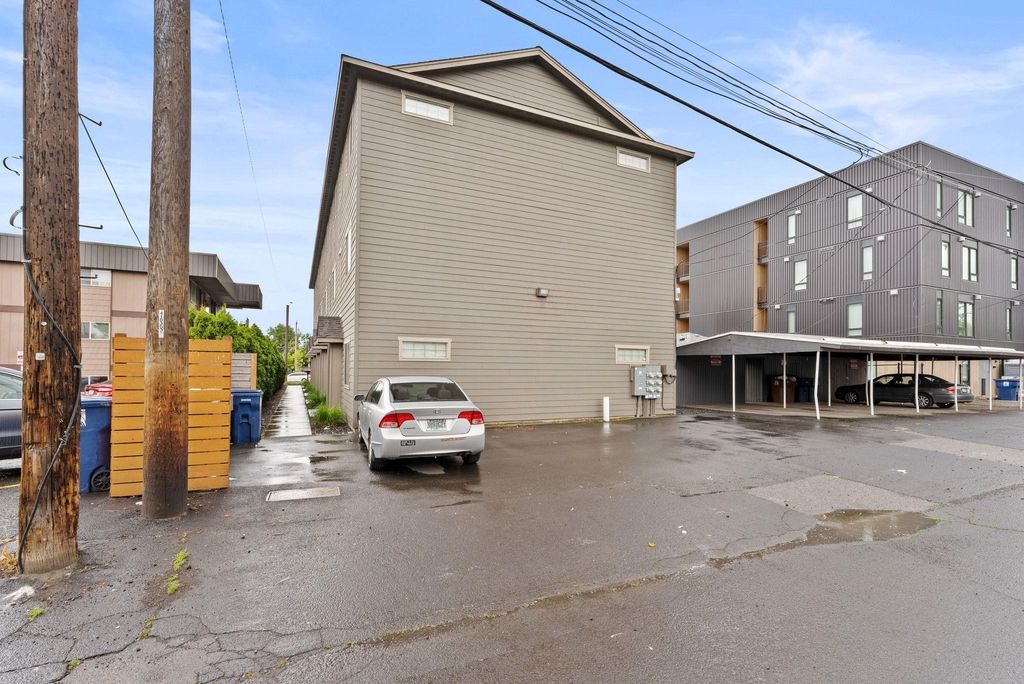 815 E Sharp Ave, Spokane, WA 99202 photo 4