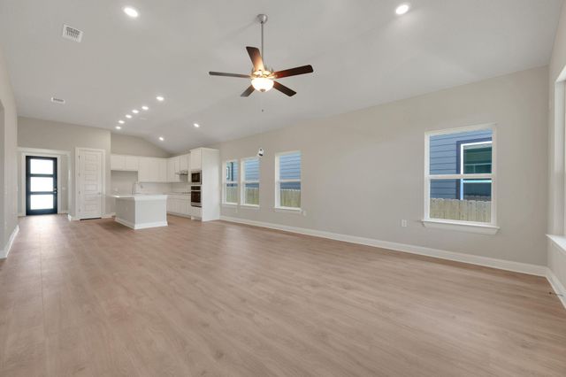 17301 Astral LN, Manor, TX 78653