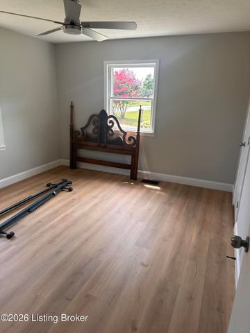 602 W Broadway St, Bardstown, KY 40004
