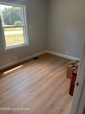 602 W Broadway St, Bardstown, KY 40004
