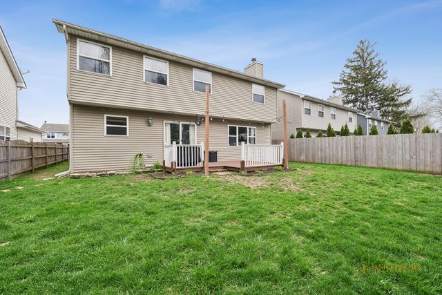 521 S Sheridan Road, Lakemoor, IL 60051