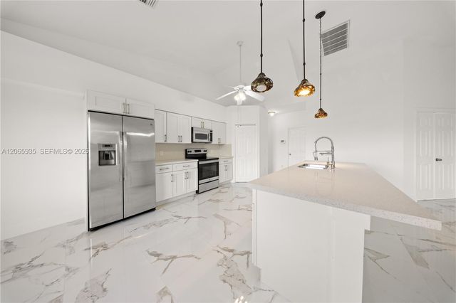 3219 65th, Cape Coral, FL 33990