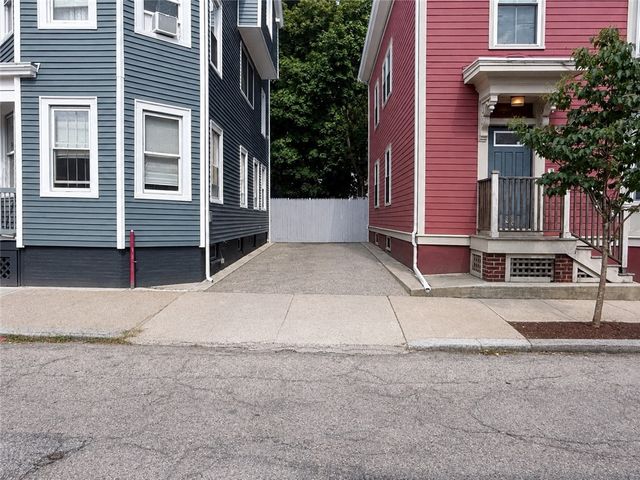 13 Osborn Street, Providence, RI 02908