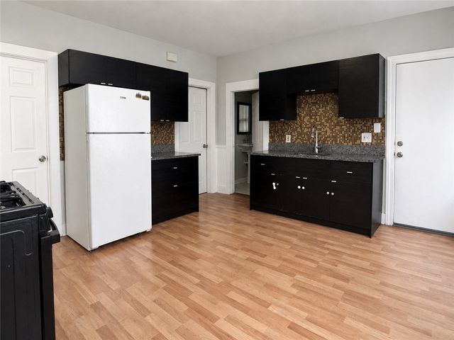 13 Osborn Street, Providence, RI 02908