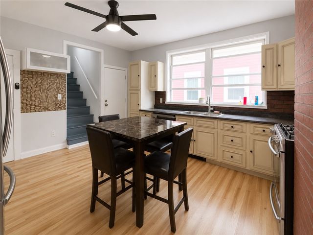 13 Osborn Street, Providence, RI 02908
