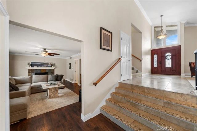 3601 Bluebell St, Seal Beach, CA 90740