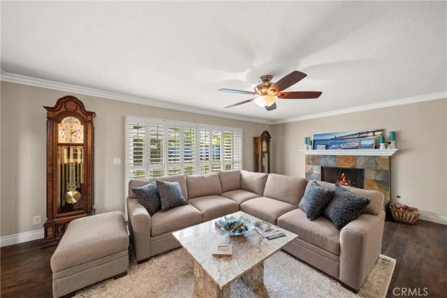 3601 Bluebell St, Seal Beach, CA 90740