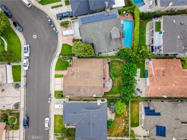 3601 Bluebell St, Seal Beach, CA 90740