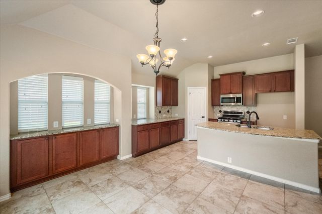 508 Highpoint Lane, Mansfield, TX 76063