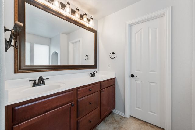 508 Highpoint Lane, Mansfield, TX 76063