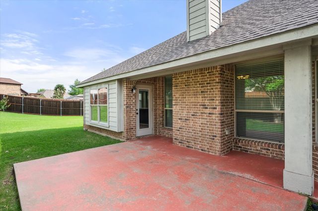 508 Highpoint Lane, Mansfield, TX 76063