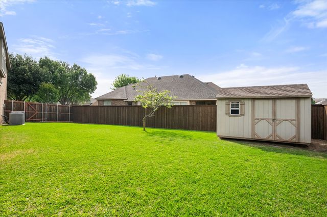 508 Highpoint Lane, Mansfield, TX 76063