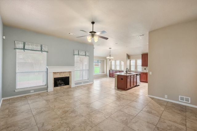 508 Highpoint Lane, Mansfield, TX 76063