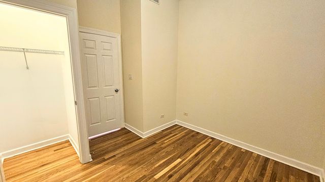 511 N Hartland Court 2N, Chicago, IL 60622