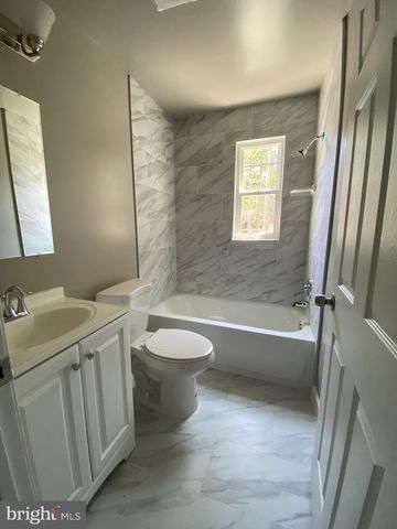 52 FORRESTER ST SW, Washington, DC 20032