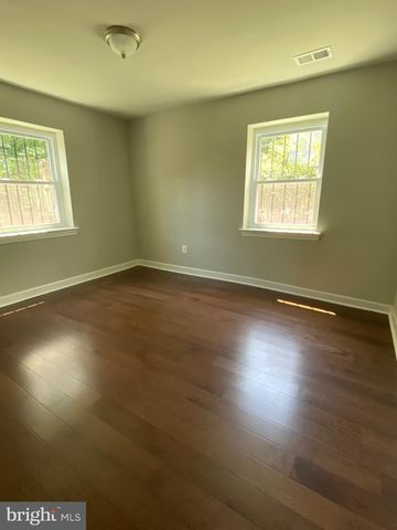 52 FORRESTER ST SW, Washington, DC 20032