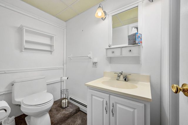 136 Sheaffer Rd, Barnstable, MA 02632