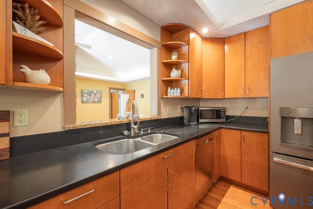 14434 Kings Grant Ln, Doswell, VA 23047