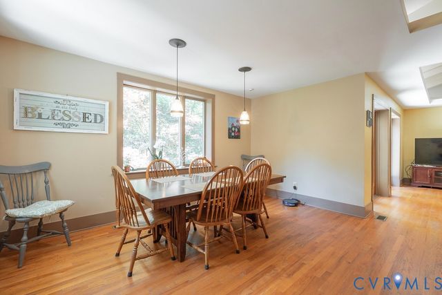 14434 Kings Grant Ln, Doswell, VA 23047
