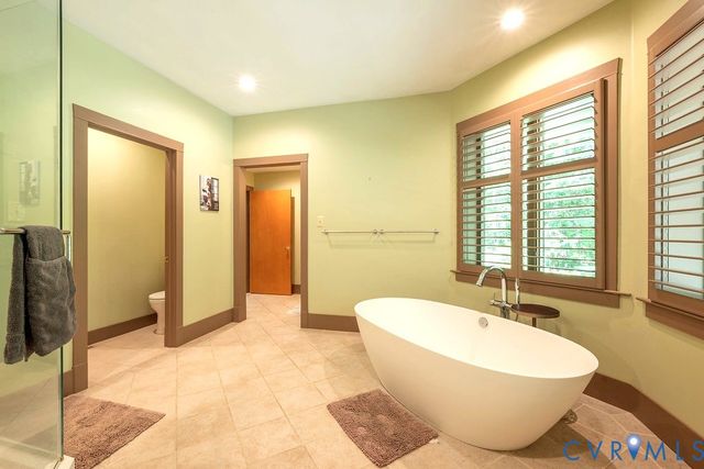 14434 Kings Grant Ln, Doswell, VA 23047