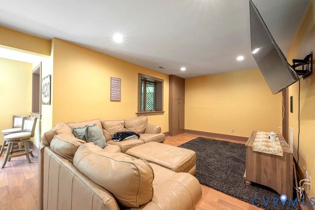14434 Kings Grant Ln, Doswell, VA 23047