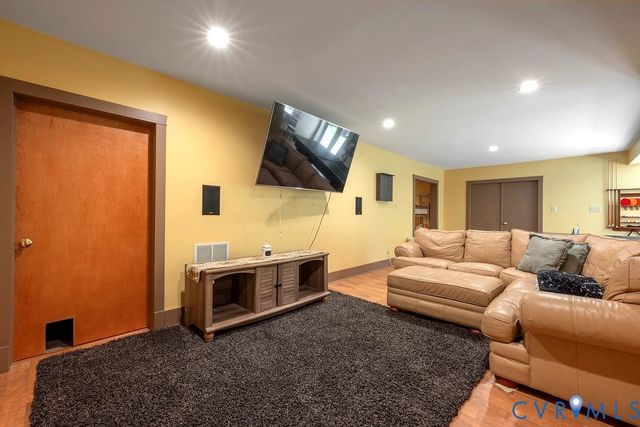 14434 Kings Grant Ln, Doswell, VA 23047