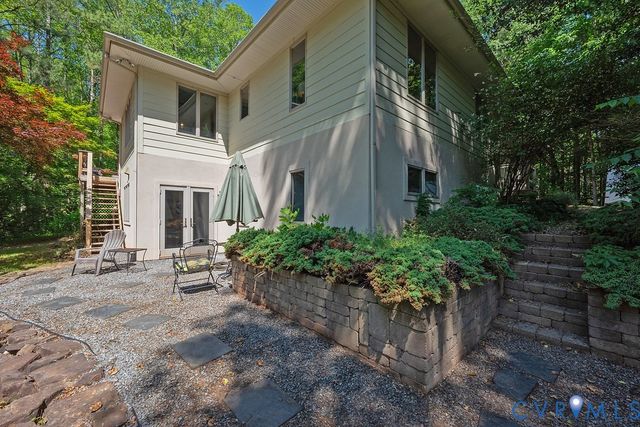 14434 Kings Grant Ln, Doswell, VA 23047