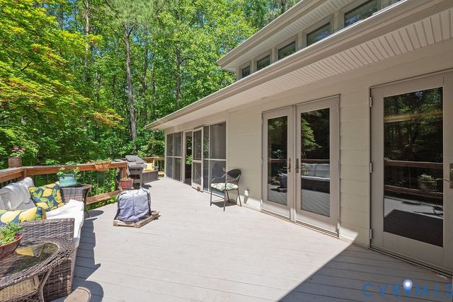 14434 Kings Grant Ln, Doswell, VA 23047