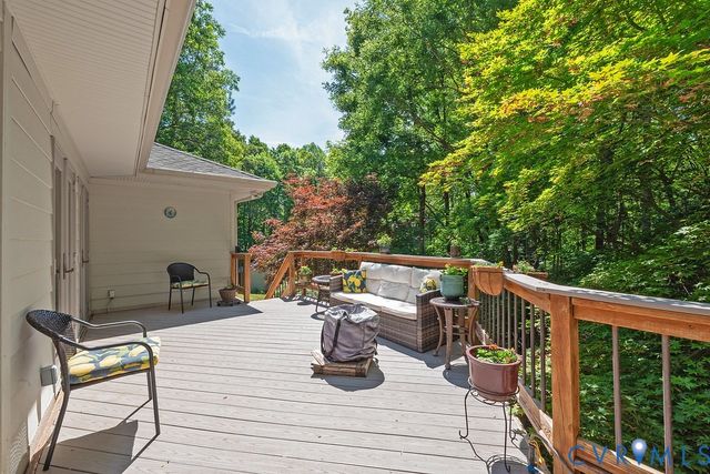 14434 Kings Grant Ln, Doswell, VA 23047