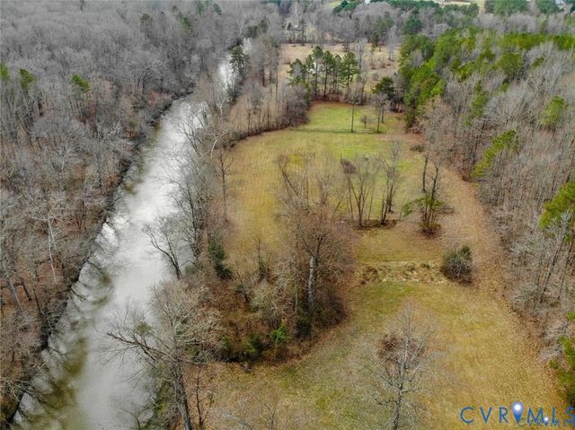14434 Kings Grant Ln, Doswell, VA 23047