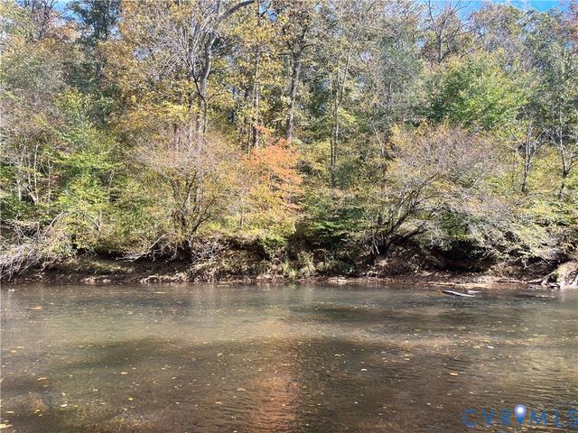 14434 Kings Grant Ln, Doswell, VA 23047