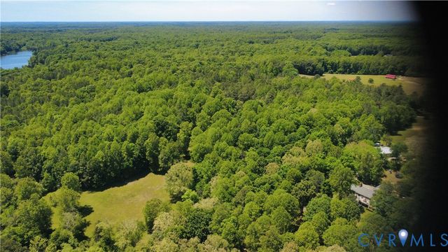 14434 Kings Grant Ln, Doswell, VA 23047