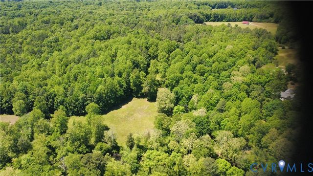 14434 Kings Grant Ln, Doswell, VA 23047