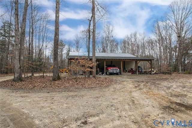 14434 Kings Grant Ln, Doswell, VA 23047