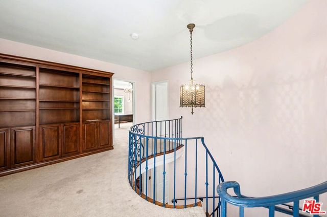 608 Trenton Drive, Beverly Hills, CA 90210