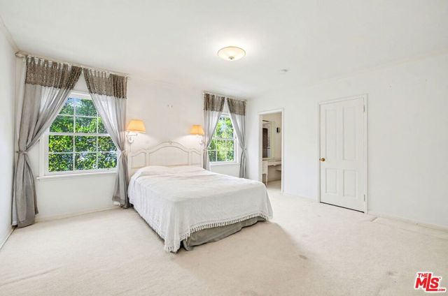 608 Trenton Drive, Beverly Hills, CA 90210