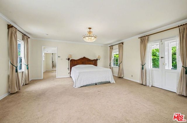 608 Trenton Drive, Beverly Hills, CA 90210