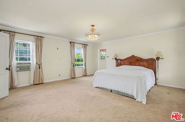 608 Trenton Drive, Beverly Hills, CA 90210